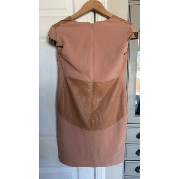 Elisabetta Franchi V-Neck Mini Dress in Beige Women's Size 38 Made in Italy - Picture 2 of 10